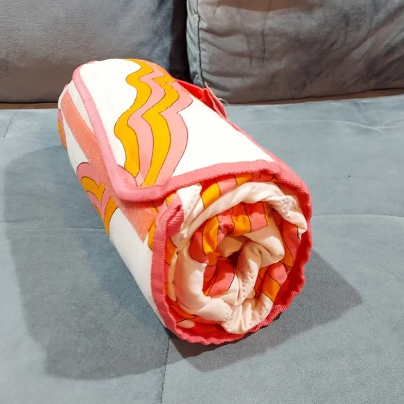 NWT SOCIETY6 PICNIC BEACH RETRO BLANKET CUSTOM WATERPROOF SANDPROOF CARRY HANDLE - Picture 4 of 11